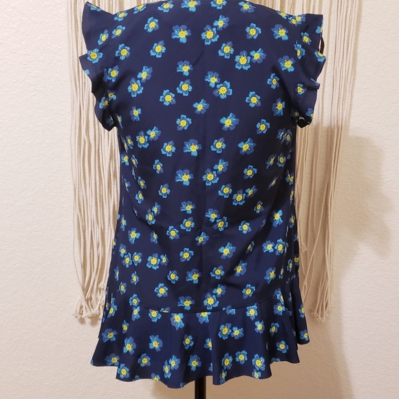 Banana Republic Vneck Ruffle Blouse - Picture 3 of 5